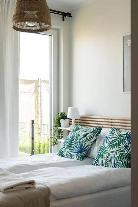 Sunny Garden Warta View Apartment Poznan