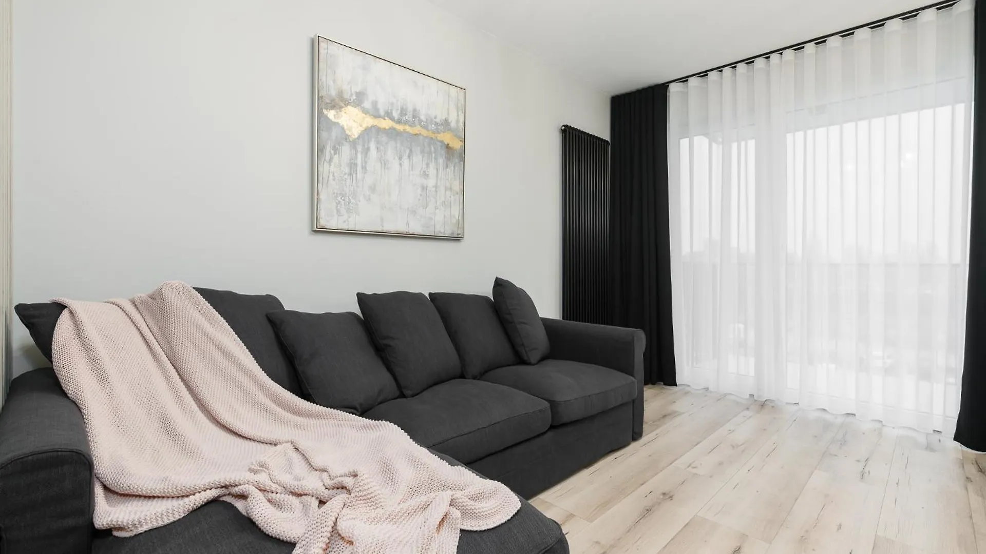 Sunny Garden Warta View Apartment Poznan