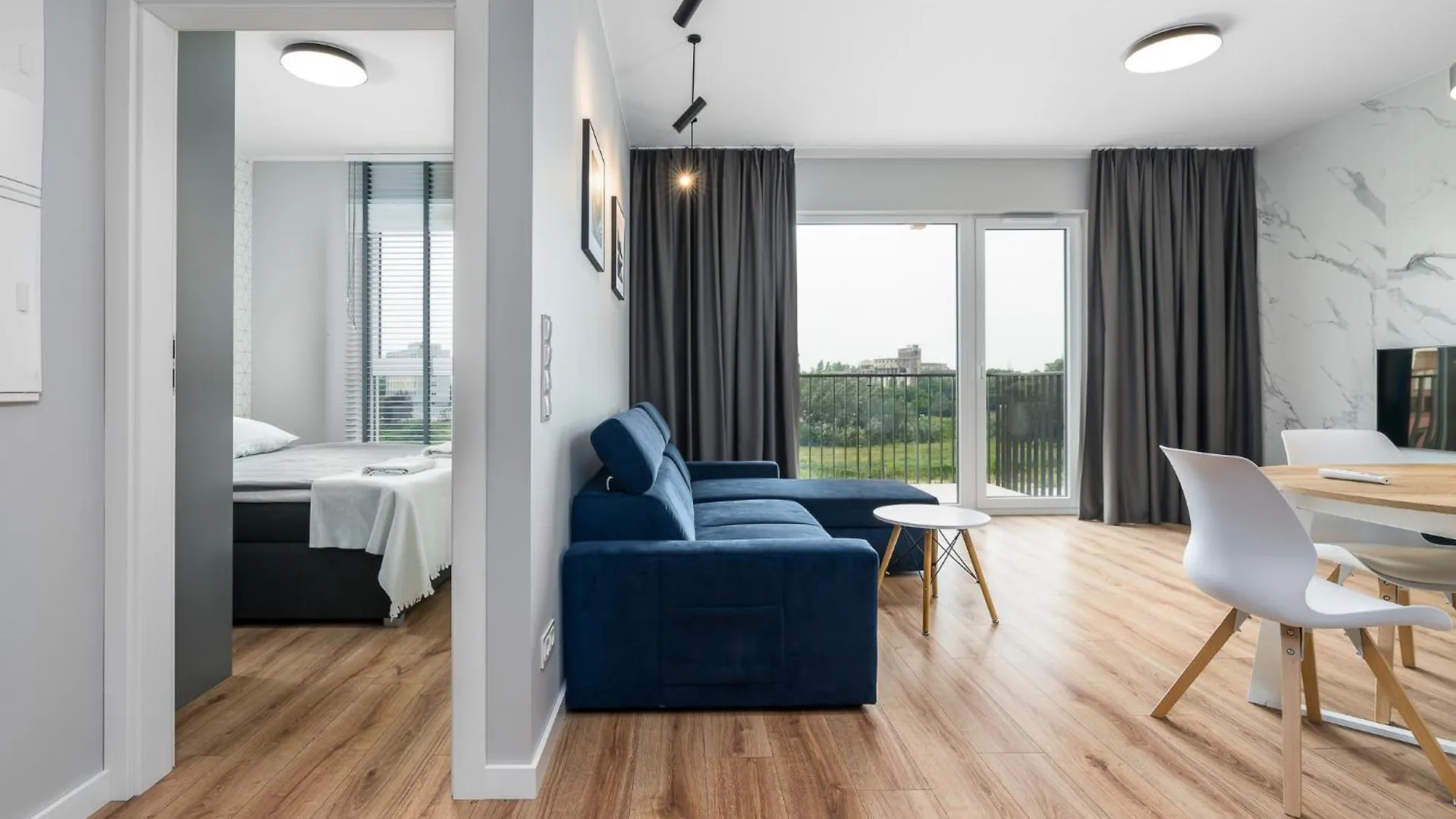 Sunny Garden Warta View Apartment Poznan