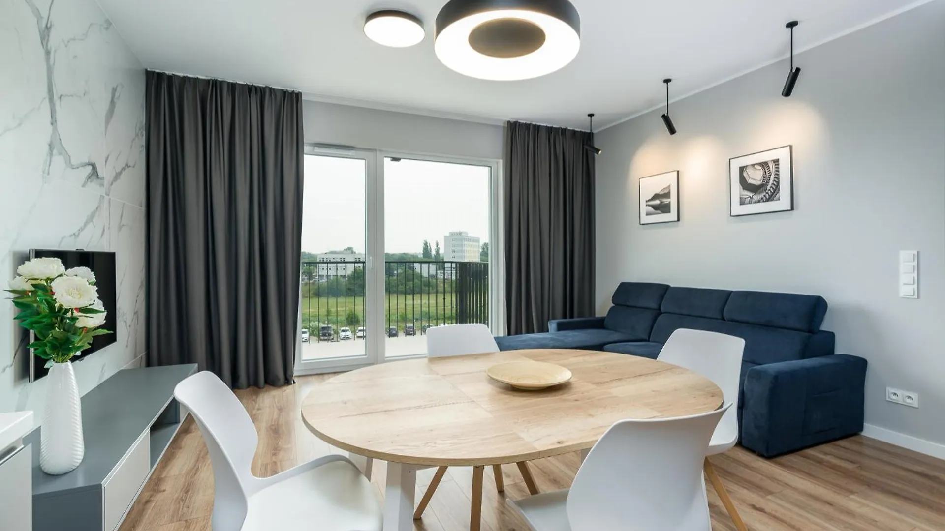 Sunny Garden Warta View Apartment Poznan