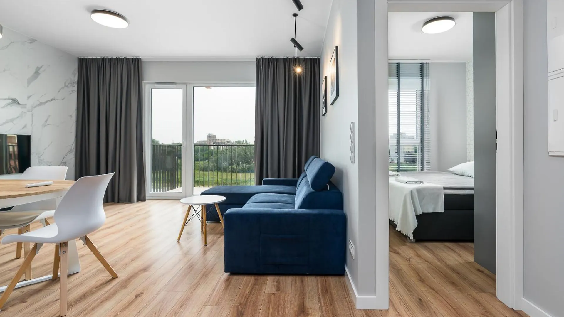 Sunny Garden Warta View Apartment Poznan